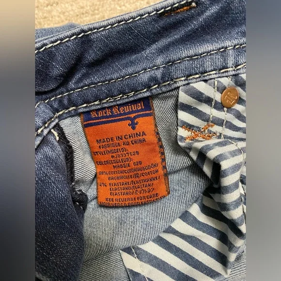 Rock Revival jeans - Picture 6 of 9